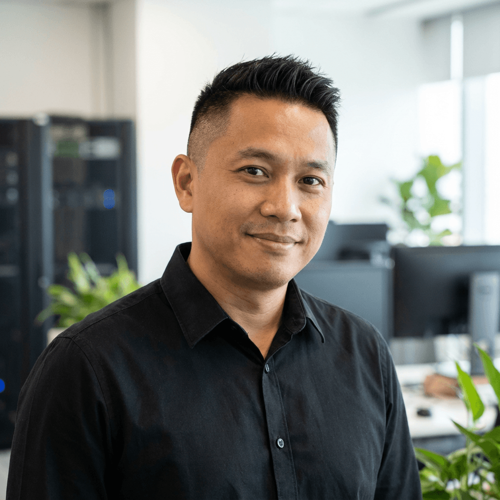 Robert Chen, Alvin Training professional skills graduate